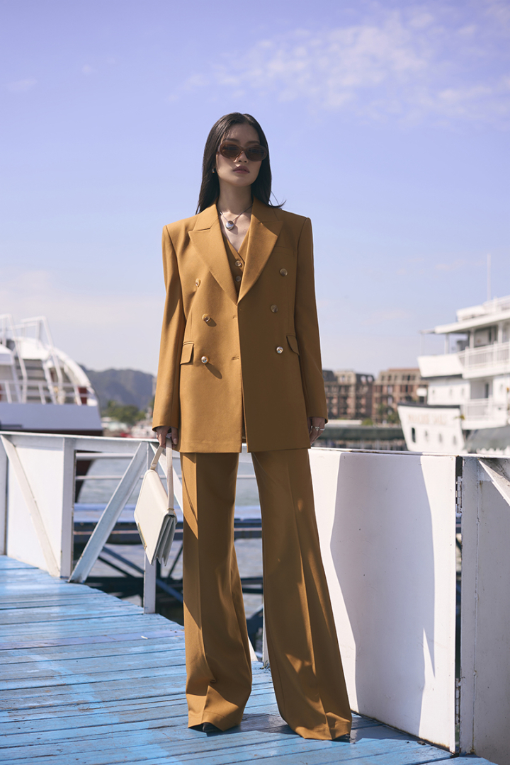 2023/fallwinter23/dan_trang/14.jpg